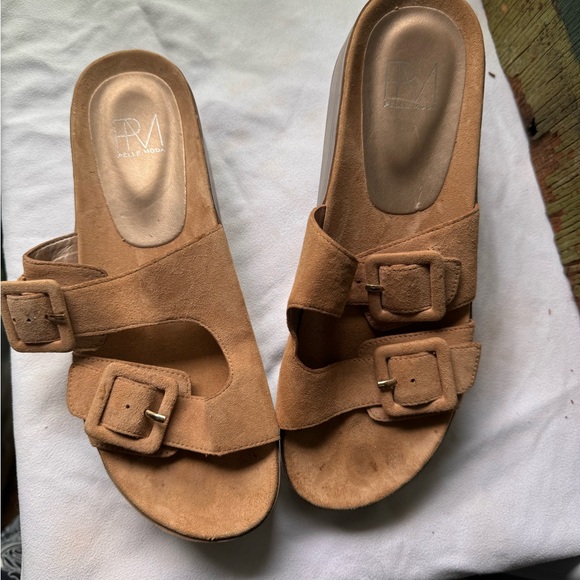 Pelle Moda platform slides size 8 - Picture 2 of 2